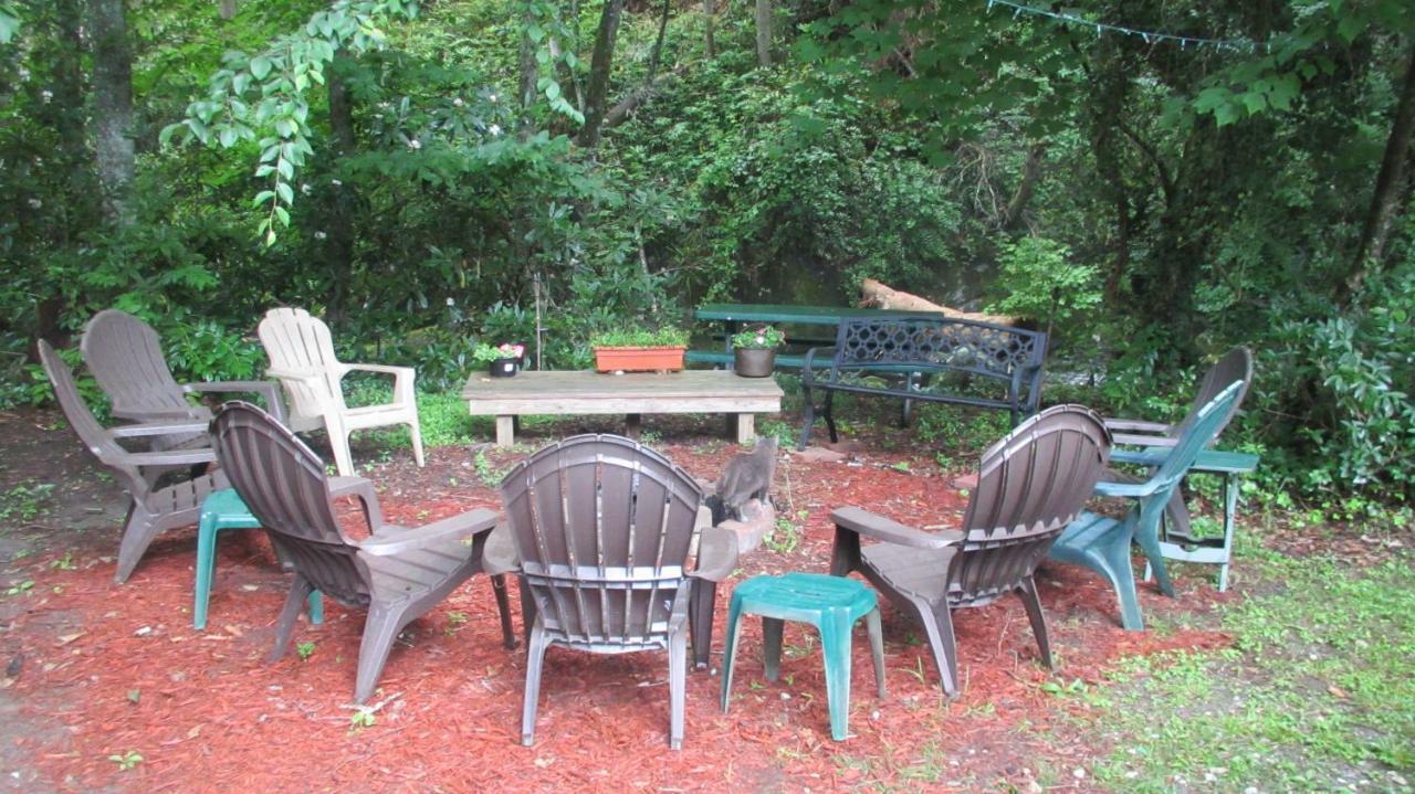 Buffalo Creek Bed And Breakfast Robbinsville Exteriör bild